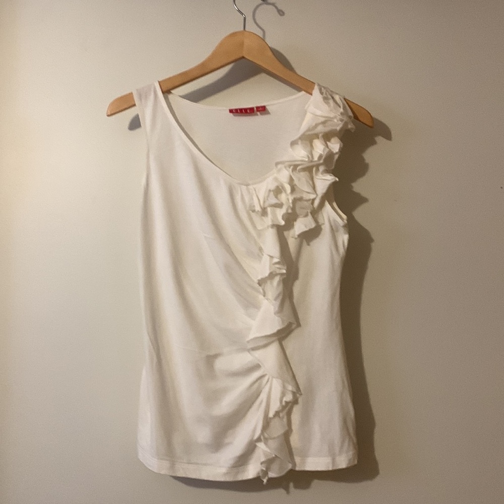 ELLE Mixed Media Sleeveless Blouse.  Size M
